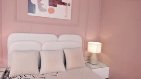 Maddy  online show from January 11, 11:12 am