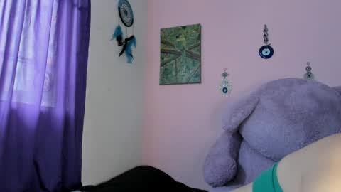 Maddy  online show from March 31, 9:26 pm