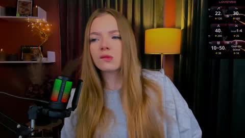 maddy moah online show from April 28, 5:01 am