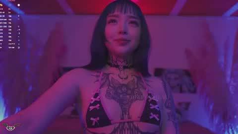 maddy_uwu online show from July 30, 5:17 am