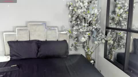 maddybenson online show from October 13, 3:39 am