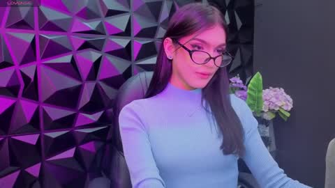 Snapshot of maddycooper_ chatting on April 20, 3:48 pm Maddy online show from April 20, 3:48 pm