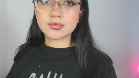   Please followme and rate me your thumbs up online show from January 8, 9:50 pm