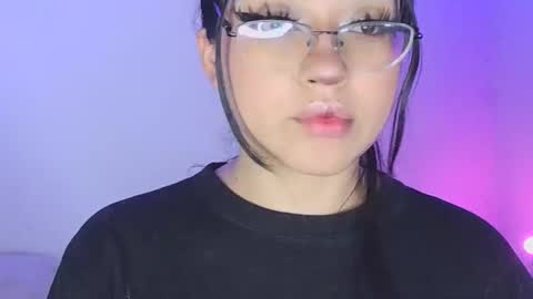 Snapshot of maddyghost chatting on February 13, 10:39 pm Please followme and rate me your thumbs up online show from February 13, 10:39 pm