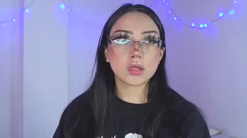Snapshot of maddyghost chatting on April 1, 6:05 pm Please followme and rate me your thumbs up online show from April 1, 6:05 pm