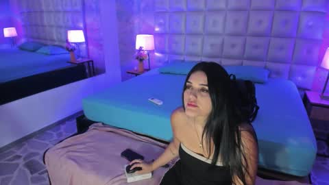 Maddy online show from February 6, 11:24 am
