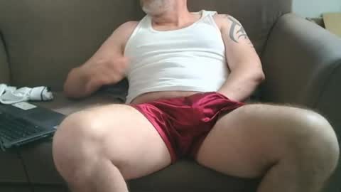 made4pleasure online show from April 29, 2:21 pm