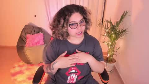 madelaine_taylor online show from January 16, 4:07 am