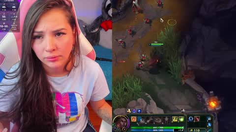 Snapshot of madeleine_shinobi chatting on January 24, 1:45 am Emily Only Fans online show from January 24, 1:45 am