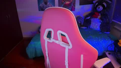 Snapshot of madeleine_shinobi chatting on February 28, 11:56 pm Emily Only Fans online show from February 28, 11:56 pm