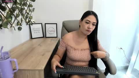 Madeleine  online show from October 21, 12:22 am