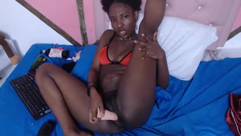 Madeline online show from December 24, 12:44 am