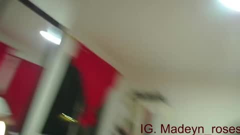 madelyn roses online show from December 25, 7:46 am