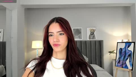 Madie  online show from December 26, 11:43 am