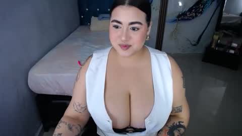 madinsoncopper online show from November 26, 4:57 am