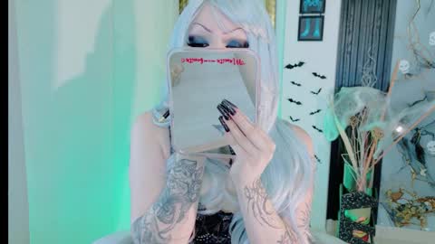 madison_jacksonn online show from April 4, 7:22 pm