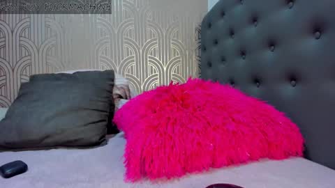   online show from December 27, 4:15 am