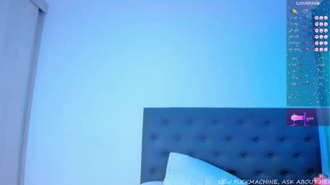   online show from February 1, 3:54 pm