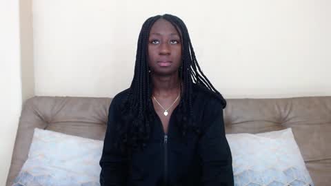 Snapshot of madison_mooney chatting on December 31, 11:42 am Madison online show from December 31, 11:42 am