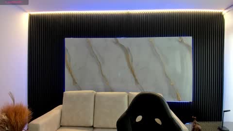 Madison Angel online show from November 22, 7:24 pm