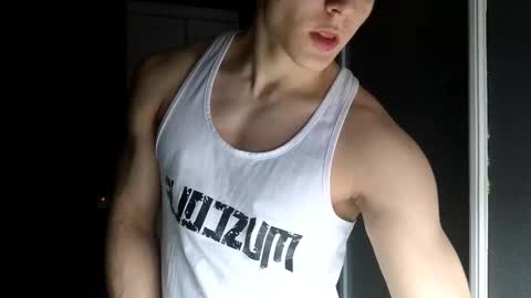 madisonboy2 online show from February 1, 10:19 pm