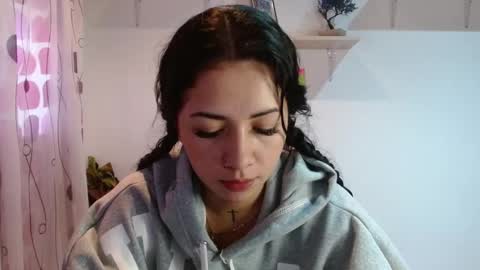 Madison Cambel online show from December 10, 4:49 pm