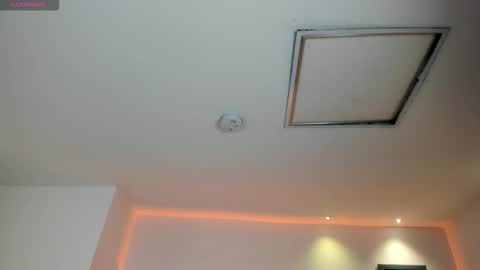 Snapshot of madisoncollinsx chatting on February 11, 7:08 pm Maddi Collins online show from February 11, 7:08 pm