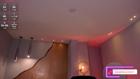 Snapshot of madisoncollinsx chatting on February 22, 11:42 am Maddi Collins online show from February 22, 11:42 am