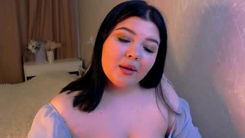 Snapshot of madisonmongomery chatting on February 27, 2:50 pm madisonmongomery online show from February 27, 2:50 pm