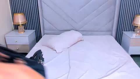 Madison Silva online show from April 4, 3:49 am