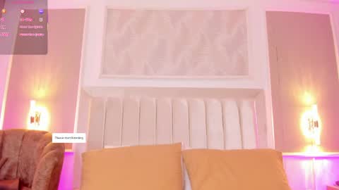 Snapshot of madisson_fox1 chatting on May 28, 12:35 pm online show from May 28, 12:35 pm