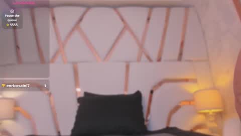    online show from October 27, 10:36 pm