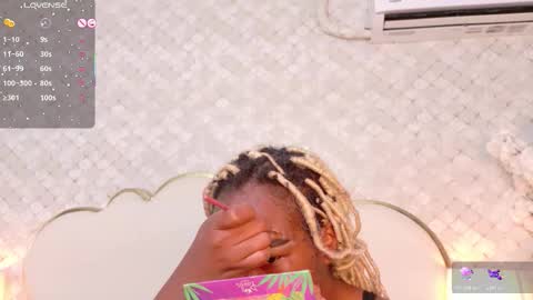 Madisson Lopez online show from November 30, 3:21 am