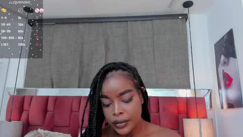 Madisson Lopez online show from April 14, 8:26 pm