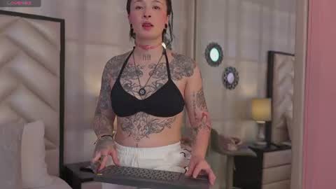 MadissonPayton online show from June 16, 1:25 pm