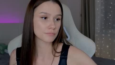 Madi Soon online show from October 7, 6:27 pm