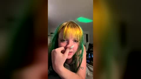 madsucc online show from June 29, 5:25 am