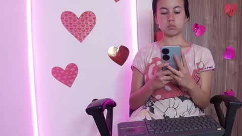 mady  online show from March 12, 6:51 am