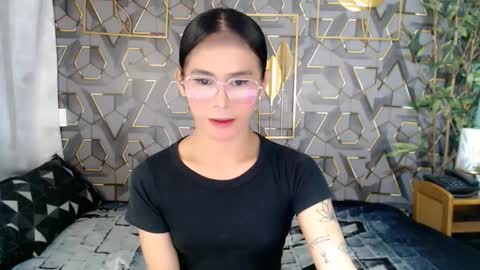 madys_core online show from January 8, 5:32 am