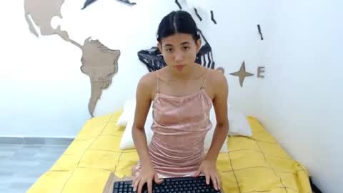 Snapshot of madysonandsteven chatting on October 15, 9:48 pm MadysonAndSteven online show from October 15, 9:48 pm