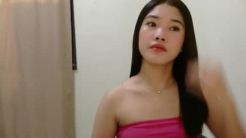 mae_luna online show from June 30, 10:44 pm