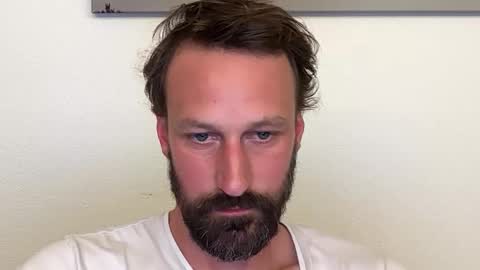 maenu_69 online show from November 9, 8:40 pm