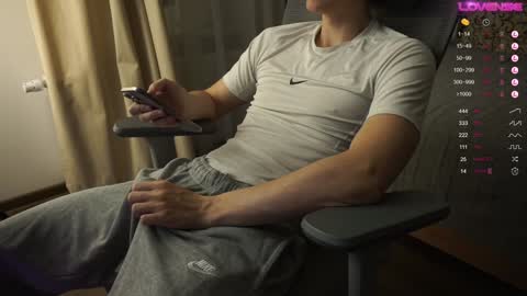 Snapshot of maestro3369 chatting on December 9, 10:30 pm Mike XMaestro 3369 online show from December 9, 10:30 pm