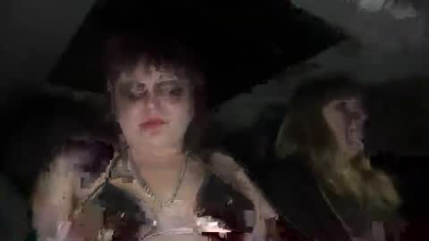 Maeve online show from March 15, 12:05 am