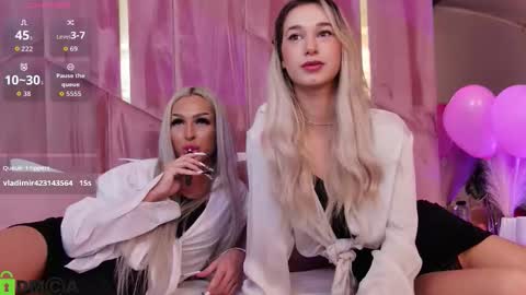 M. online show from February 15, 9:55 pm