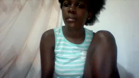 maevre_ online show from February 13, 9:05 am