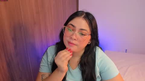 Mafe Montiel online show from July 18, 12:42 pm