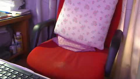 Snapshot of magellano98 chatting on May 27, 8:33 am Boy Sexy XXX online show from May 27, 8:33 am