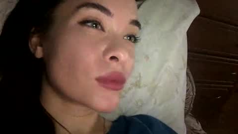 Snapshot of magggg658318 chatting on December 10, 10:38 am magggg658318 online show from December 10, 10:38 am