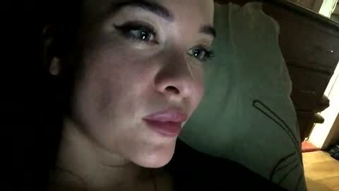Snapshot of magggg658318 chatting on December 31, 3:53 pm magggg658318 online show from December 31, 3:53 pm